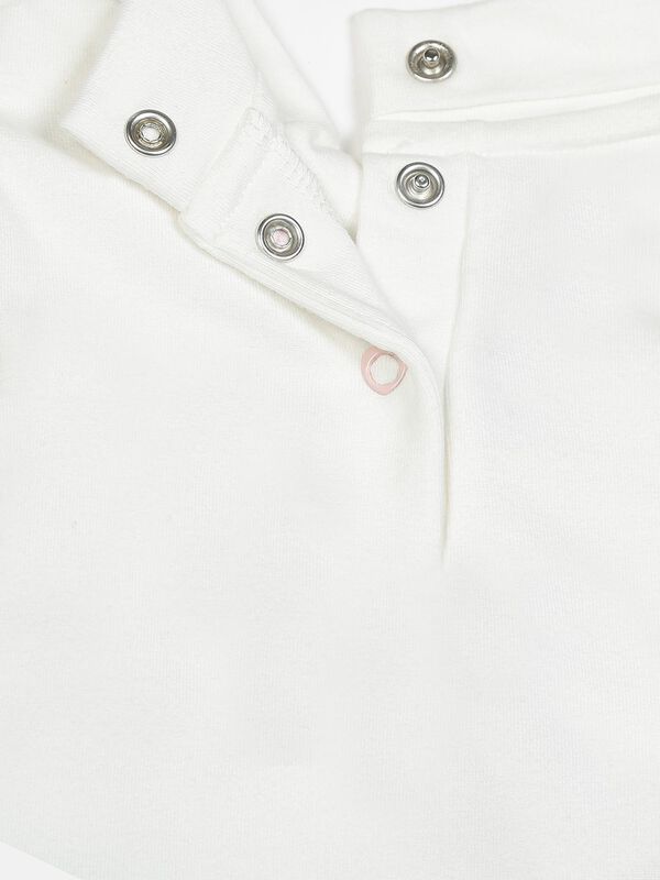 Turtle Neck Knitted T-Shirt With Print image number 3